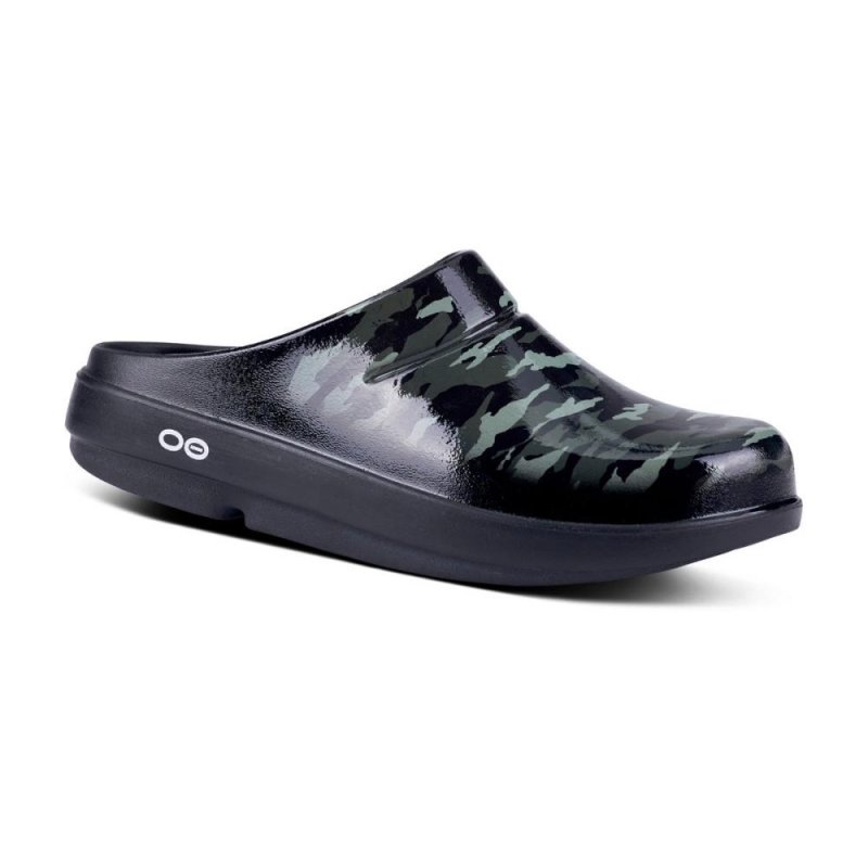 OOFOS Women's OOcloog Limited Edition Clog - Green Camo