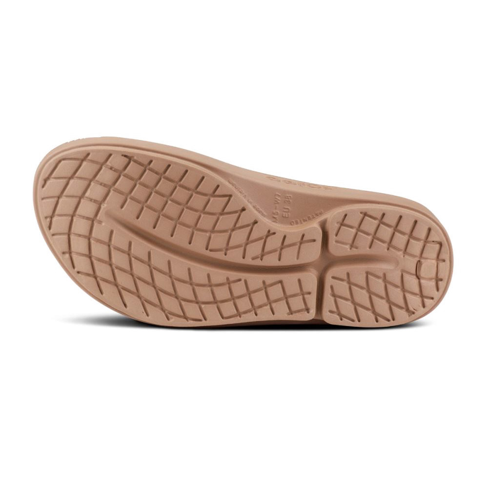 OOFOS Women's OOahh Luxe Slide Sandal - Desert Snake