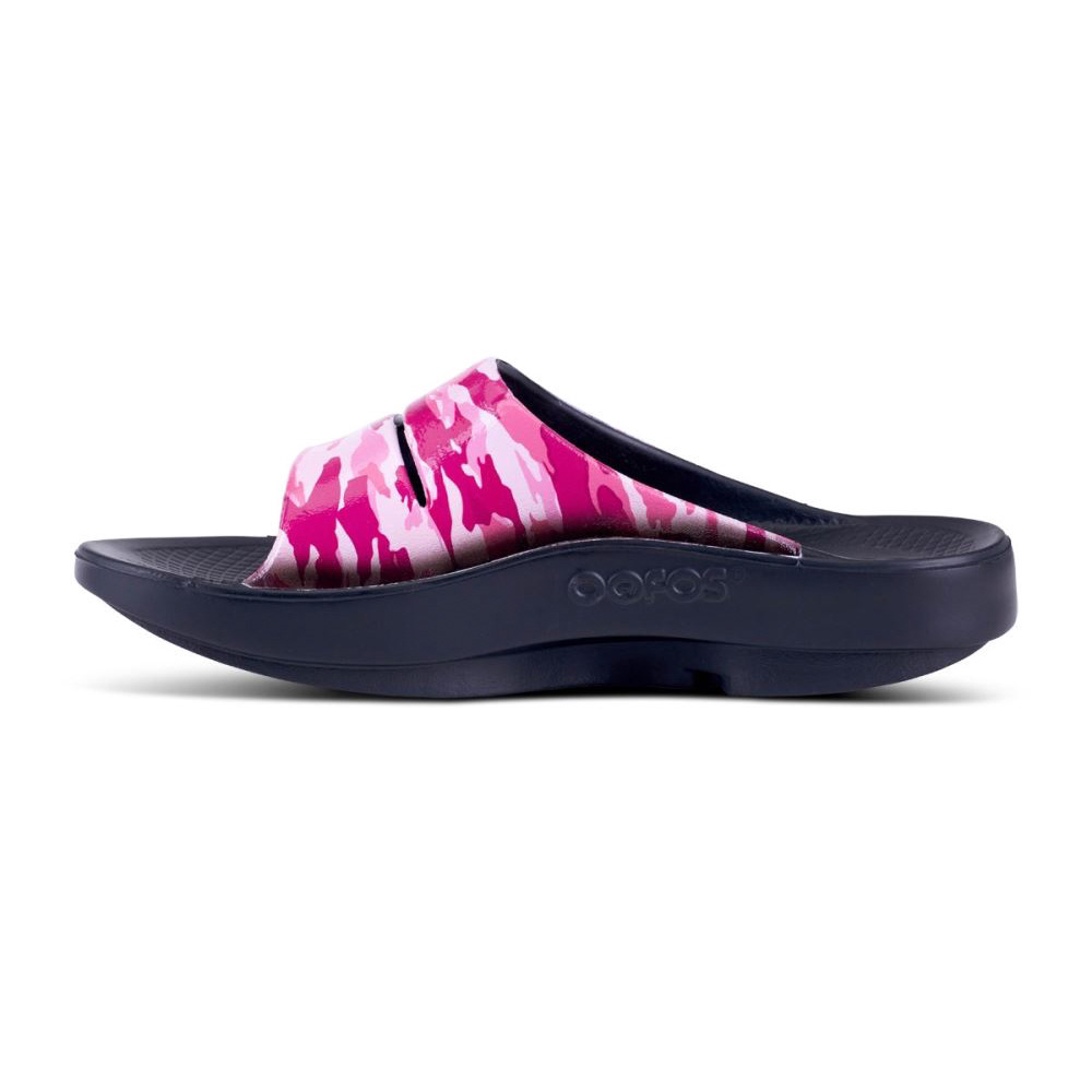 OOFOS Women's OOahh Luxe Slide Sandal - Project Pink Camo