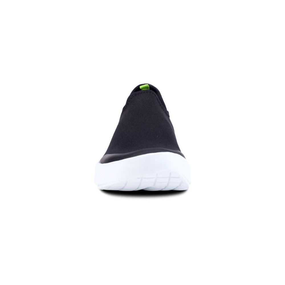 OOFOS Women's OOmg eeZee Low Shoe - White Black