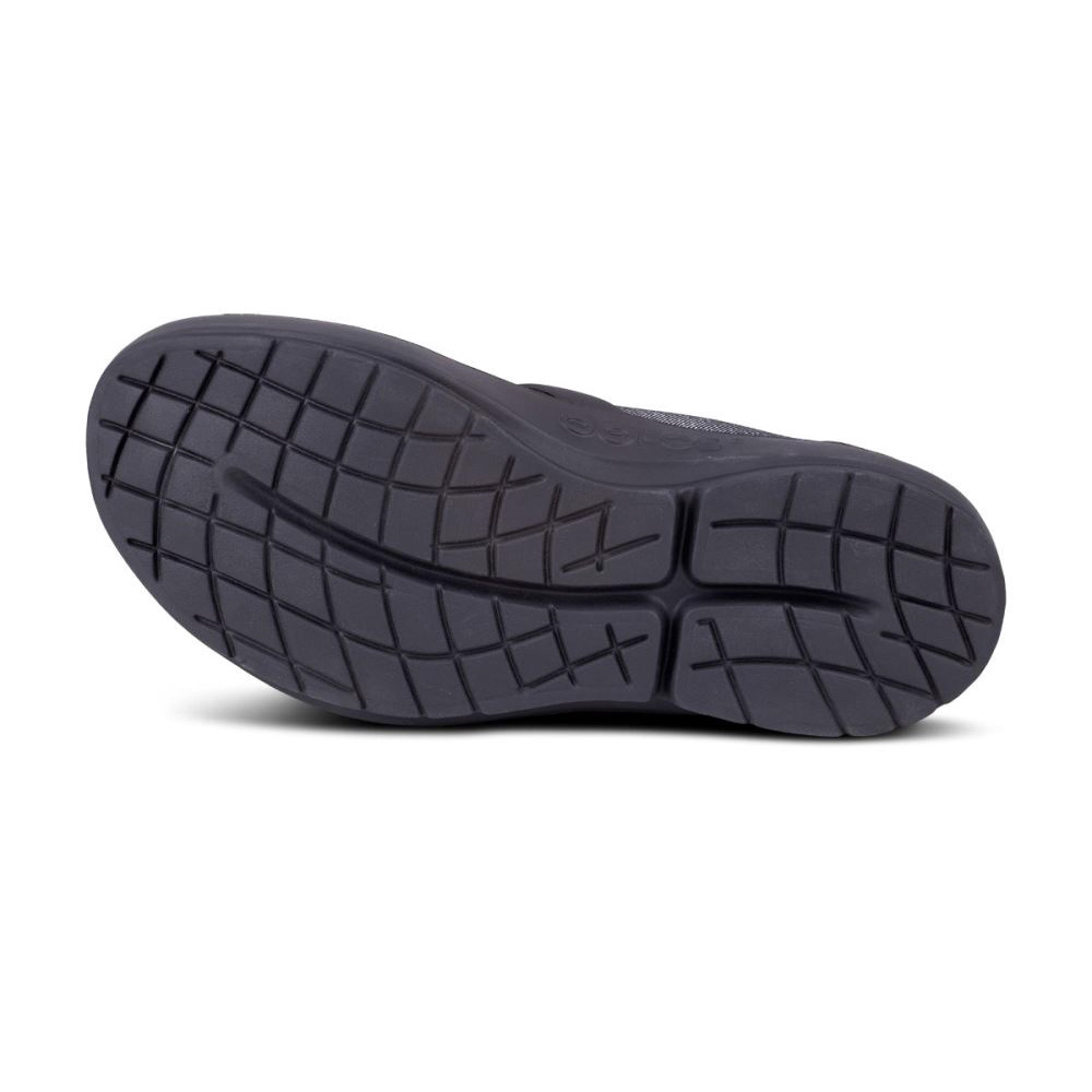 OOFOS Women's OOmg Fibre Low Shoe - Black Gray