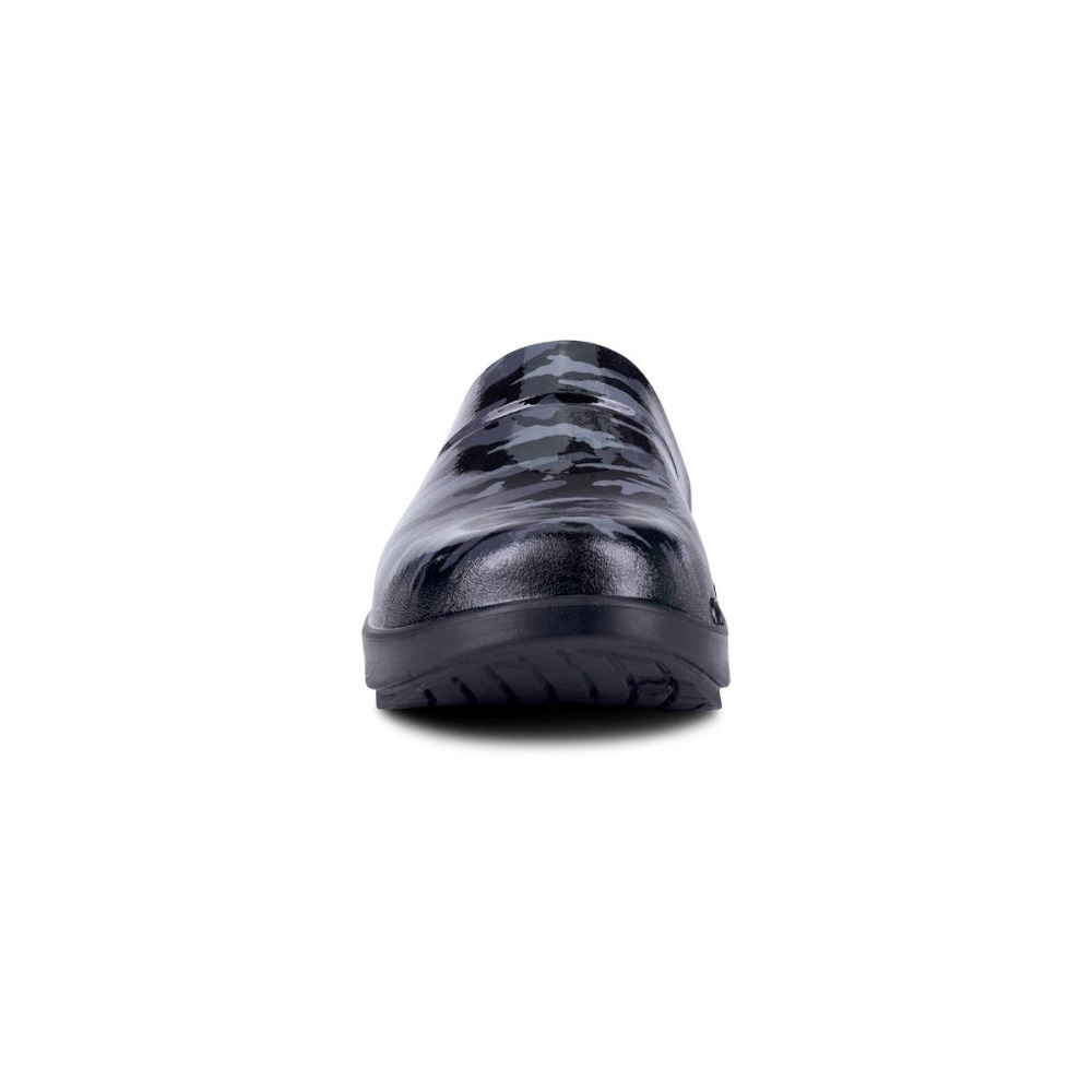 OOFOS Women's OOcloog Limited Edition Clog - Black Camo