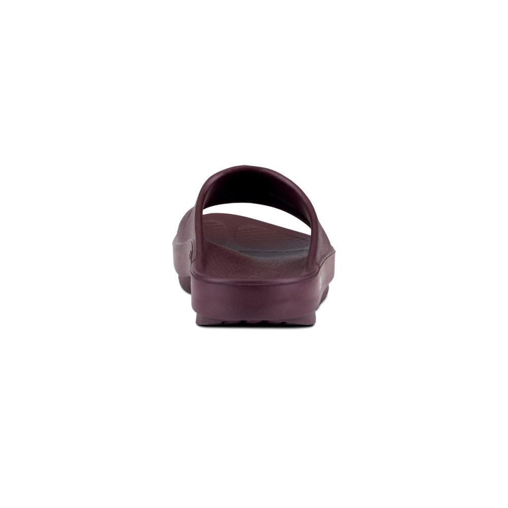 OOFOS Women's OOahh Slide Sandal - Cabernet