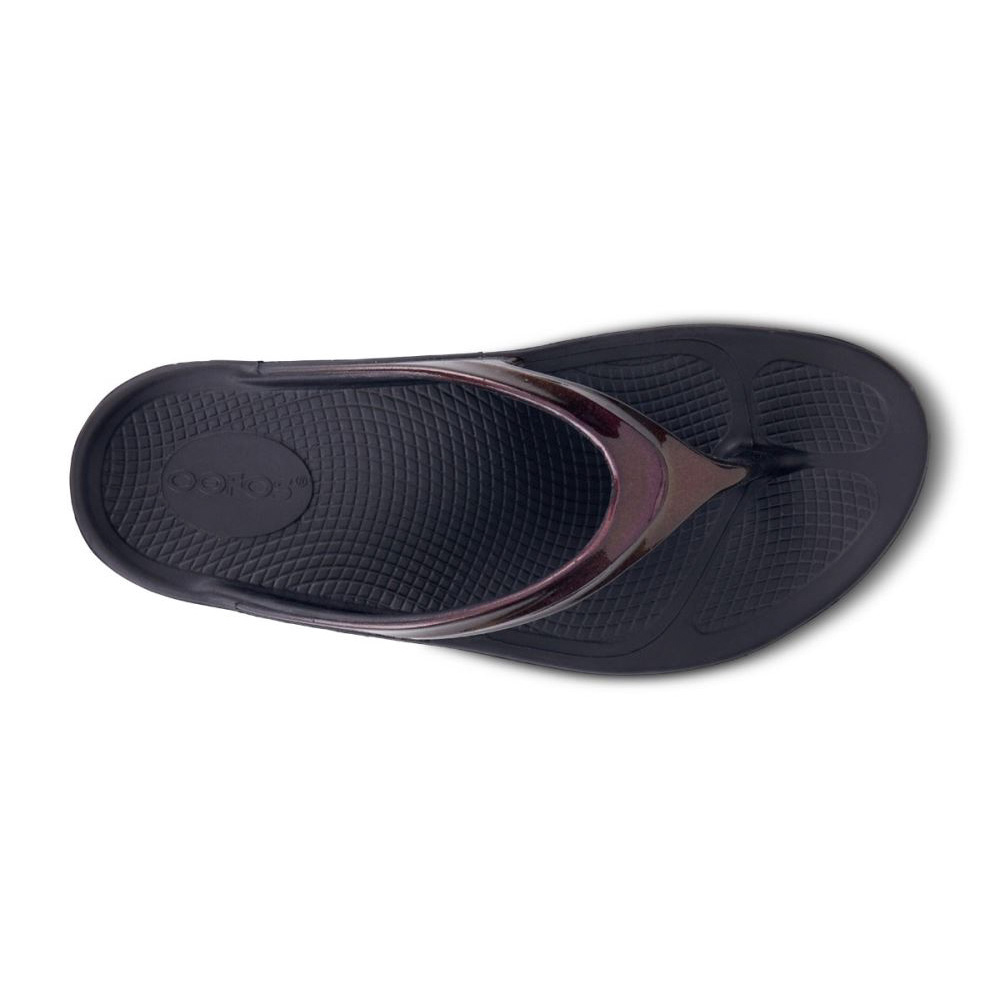 OOFOS Women's OOlala Luxe Sandal - Cabernet