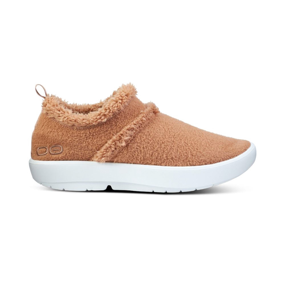 OOFOS Women's OOcoozie Low Shoe -  Chestnut