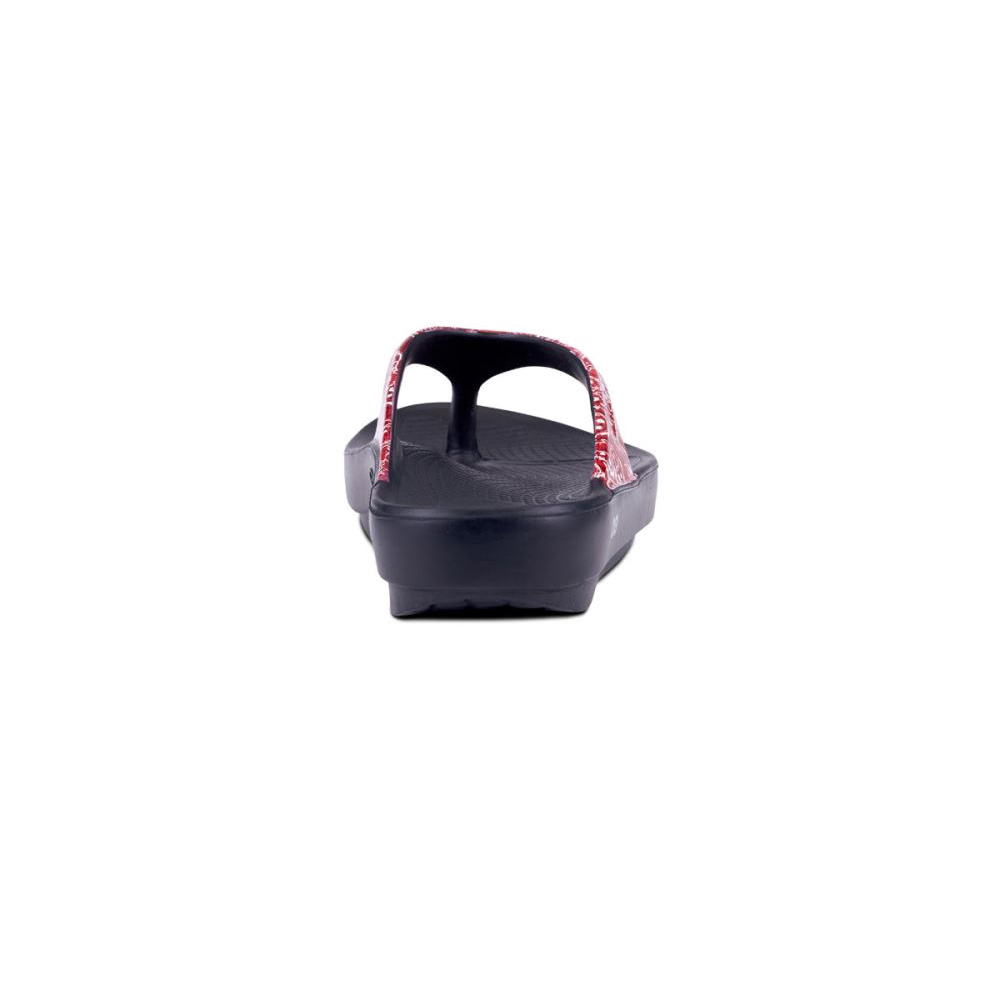 OOFOS Women's OOlala Limited Sandal - Red Bandana
