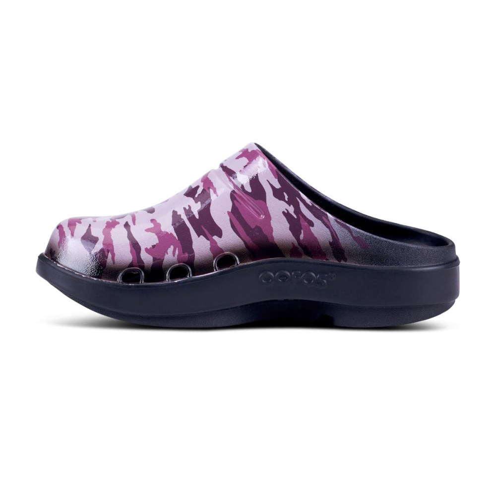 OOFOS Women's OOcloog Limited Edition Clog - Purple Camo