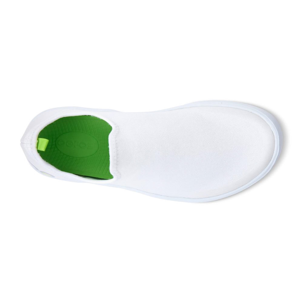 OOFOS Women's OOmg eeZee Low Shoe - White