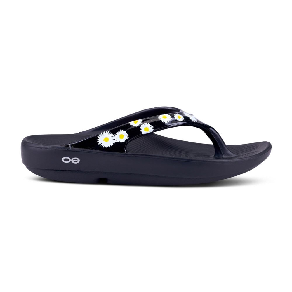 OOFOS Women's OOlala Limited Sandal - Black Daisy