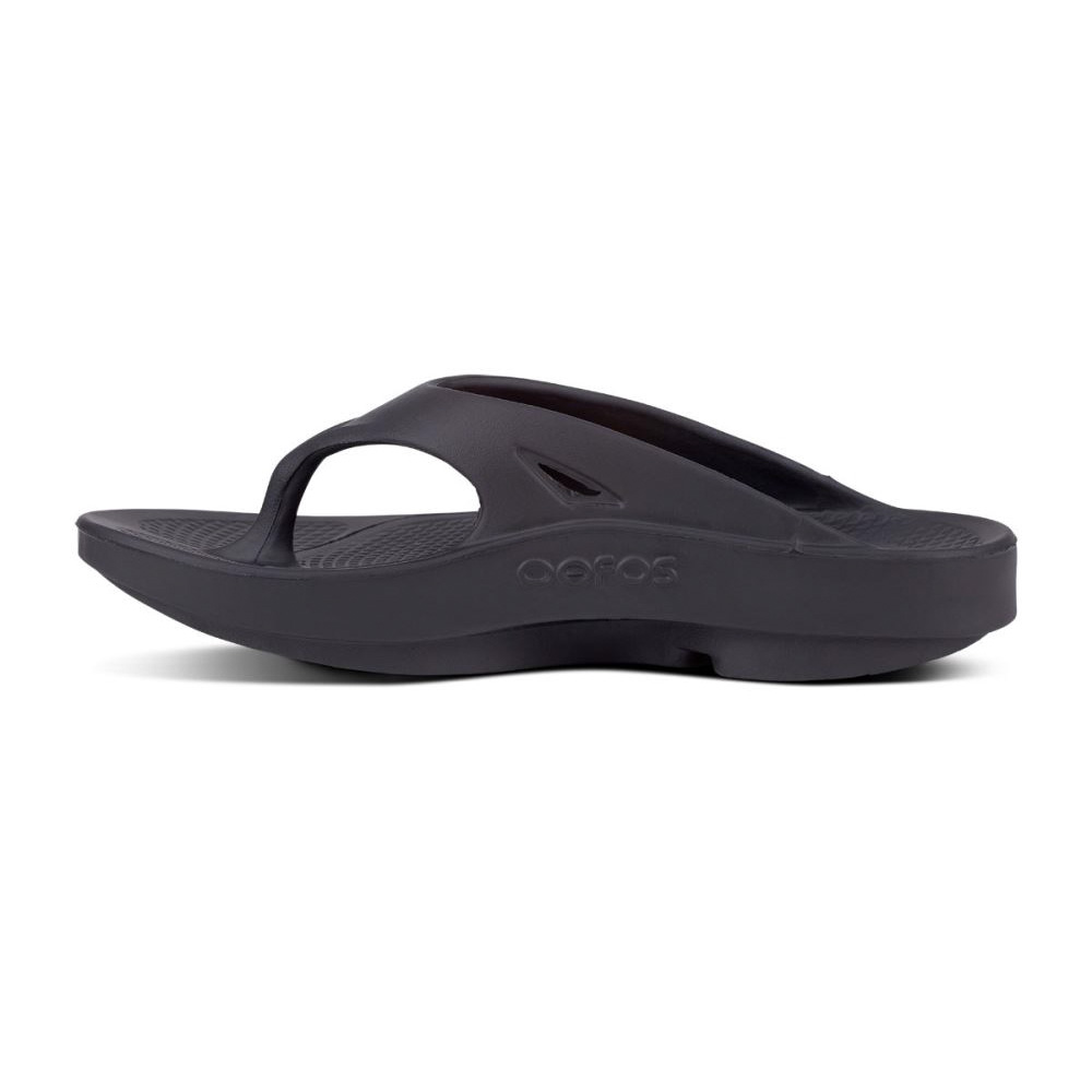 OOFOS Women's OOriginal Sandal - Black