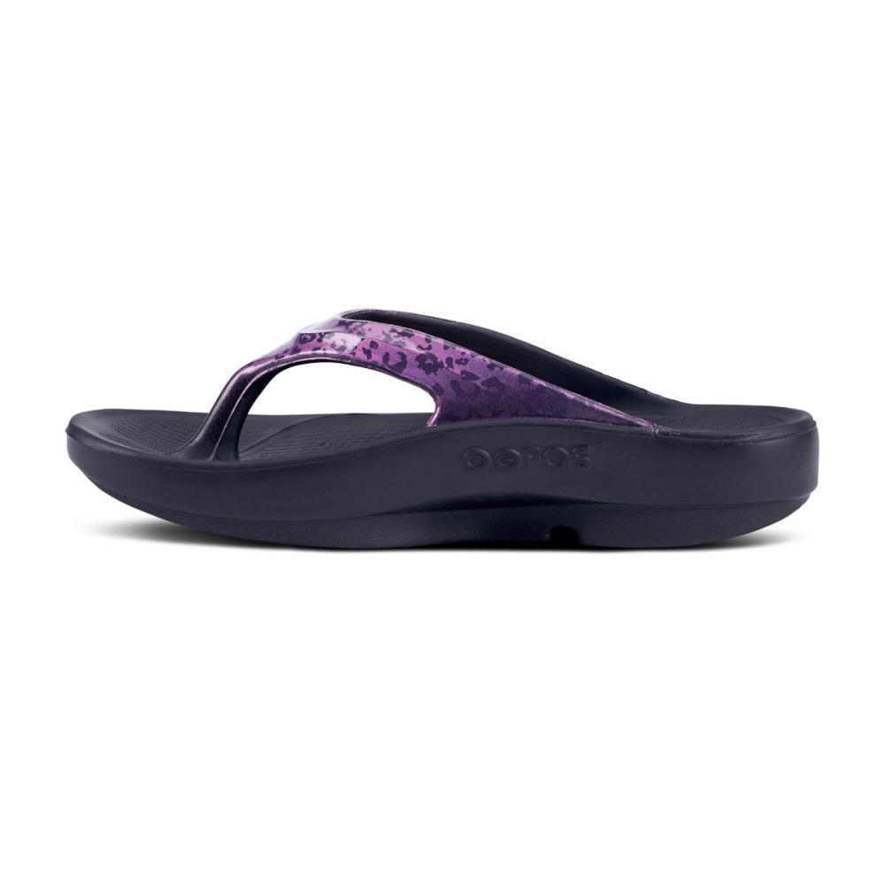 OOFOS Women's OOlala Limited Sandal - Violet Leopard