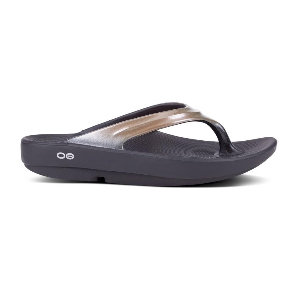 OOFOS Women's OOlala Luxe Sandal - Latte