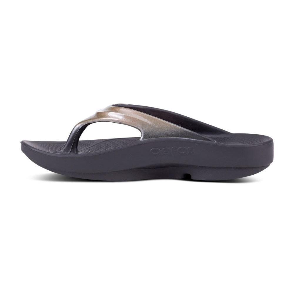 OOFOS Women's OOlala Luxe Sandal - Latte