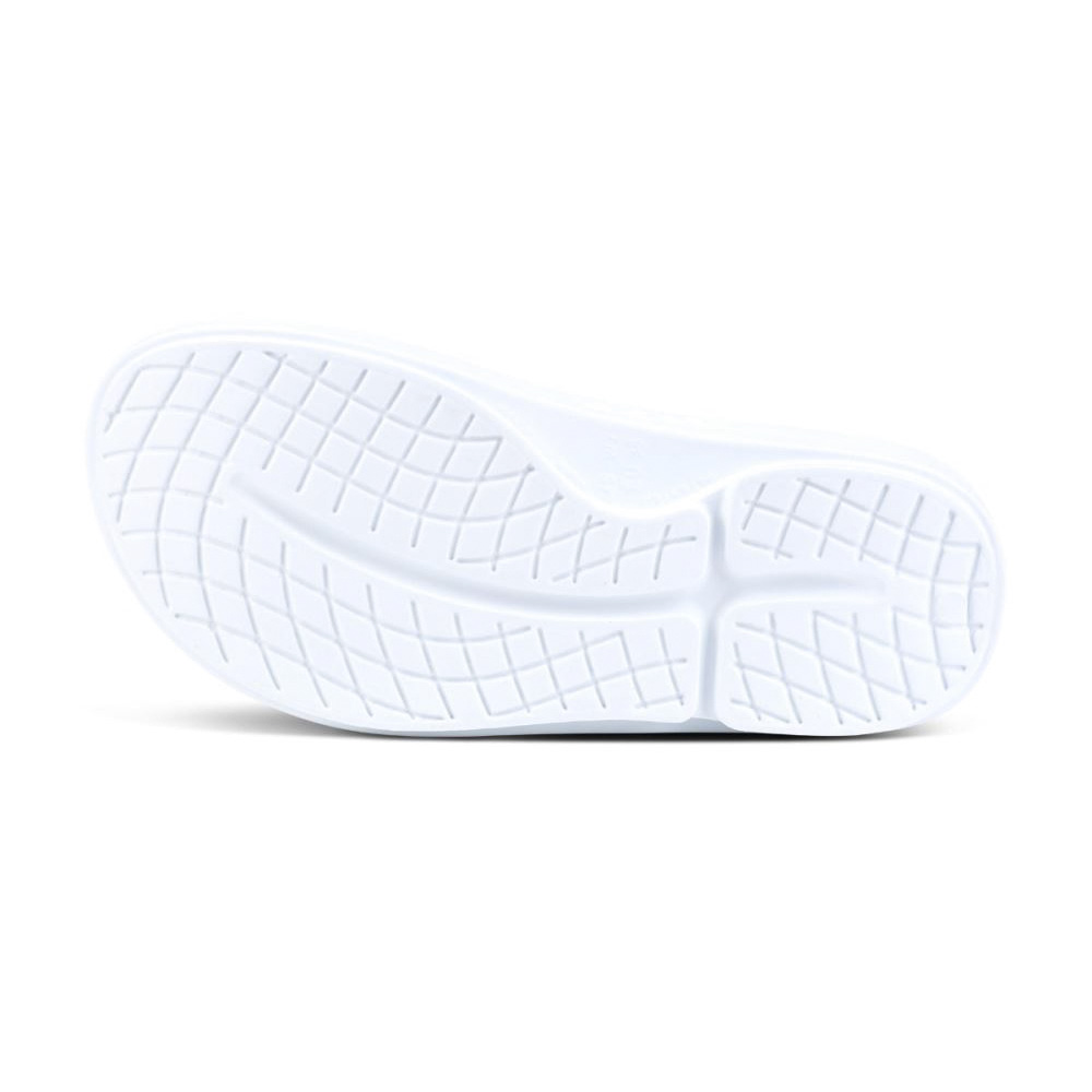 OOFOS Women's OOahh Luxe Slide Sandal - White