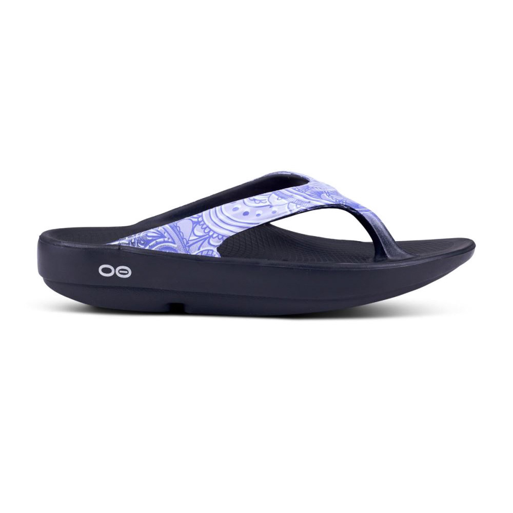 OOFOS Women's OOlala Limited Sandal - Lavender Paisley