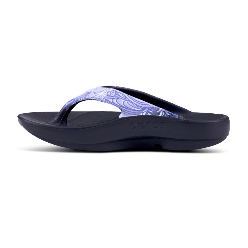OOFOS Women's OOlala Limited Sandal - Lavender Paisley
