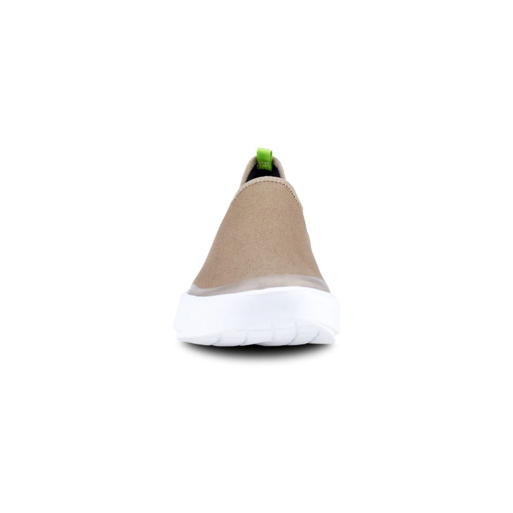 OOFOS Women's OOmg eeZee Low Shoe - White Taupe