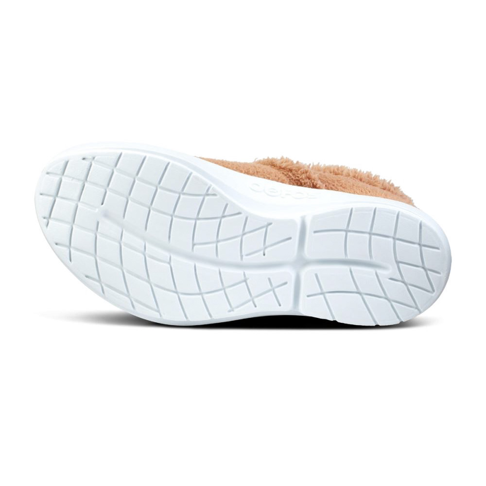 OOFOS Women's OOcoozie Low Shoe -  Chestnut