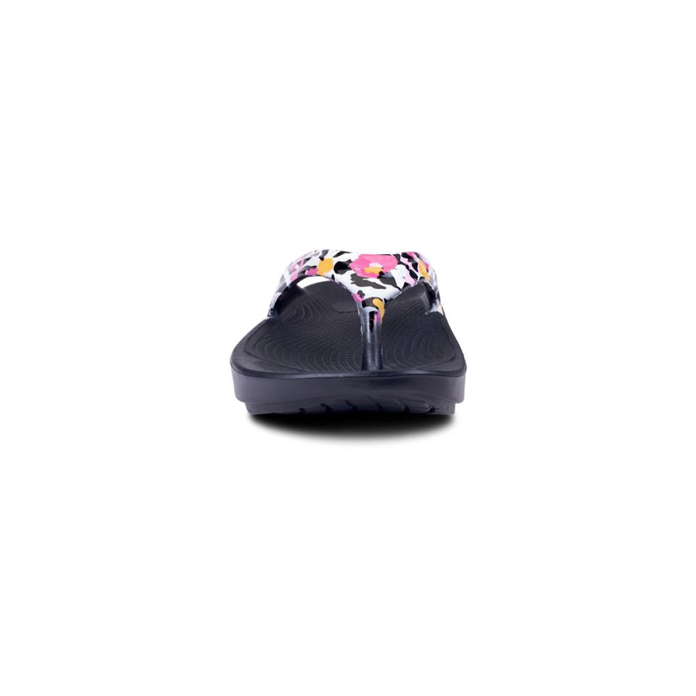 OOFOS Women's OOlala Limited Sandal - Tiger Lily