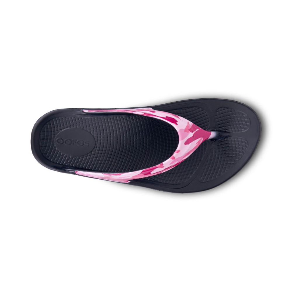 OOFOS Women's OOlala Limited Sandal - Project Pink Camo