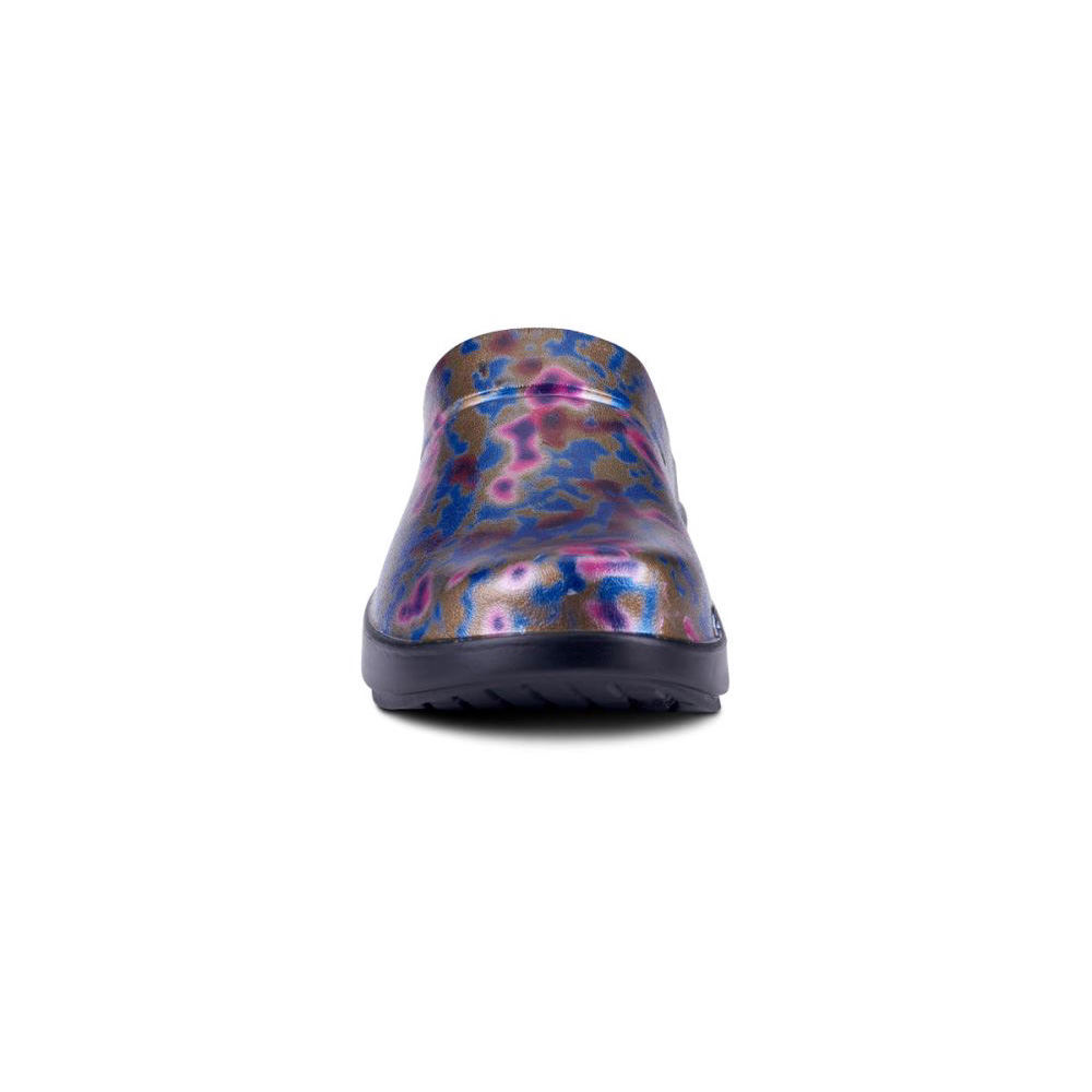 OOFOS Women's OOcloog Limited Edition Clog - Kaleidoscope
