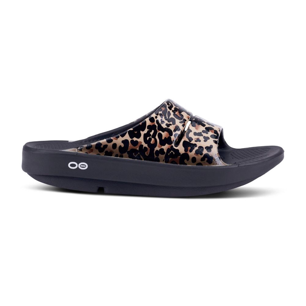OOFOS Women's OOahh Luxe Slide Sandal - Leopard