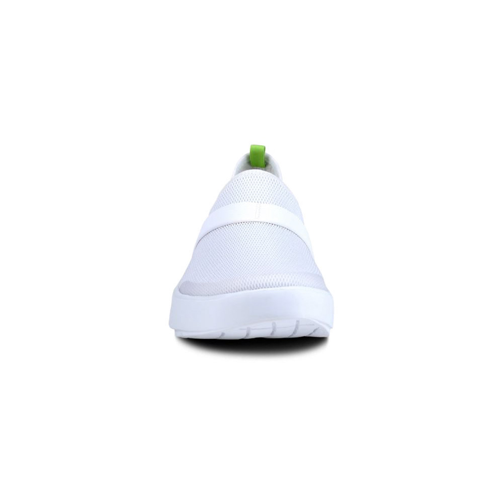 OOFOS Women's OOmg Low Shoe - White