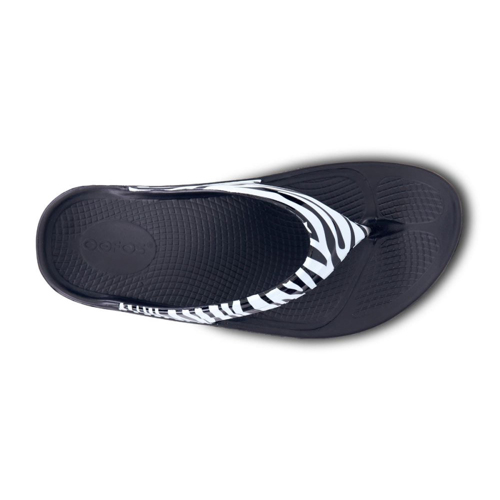OOFOS Women's OOlala Limited Sandal - Zebra