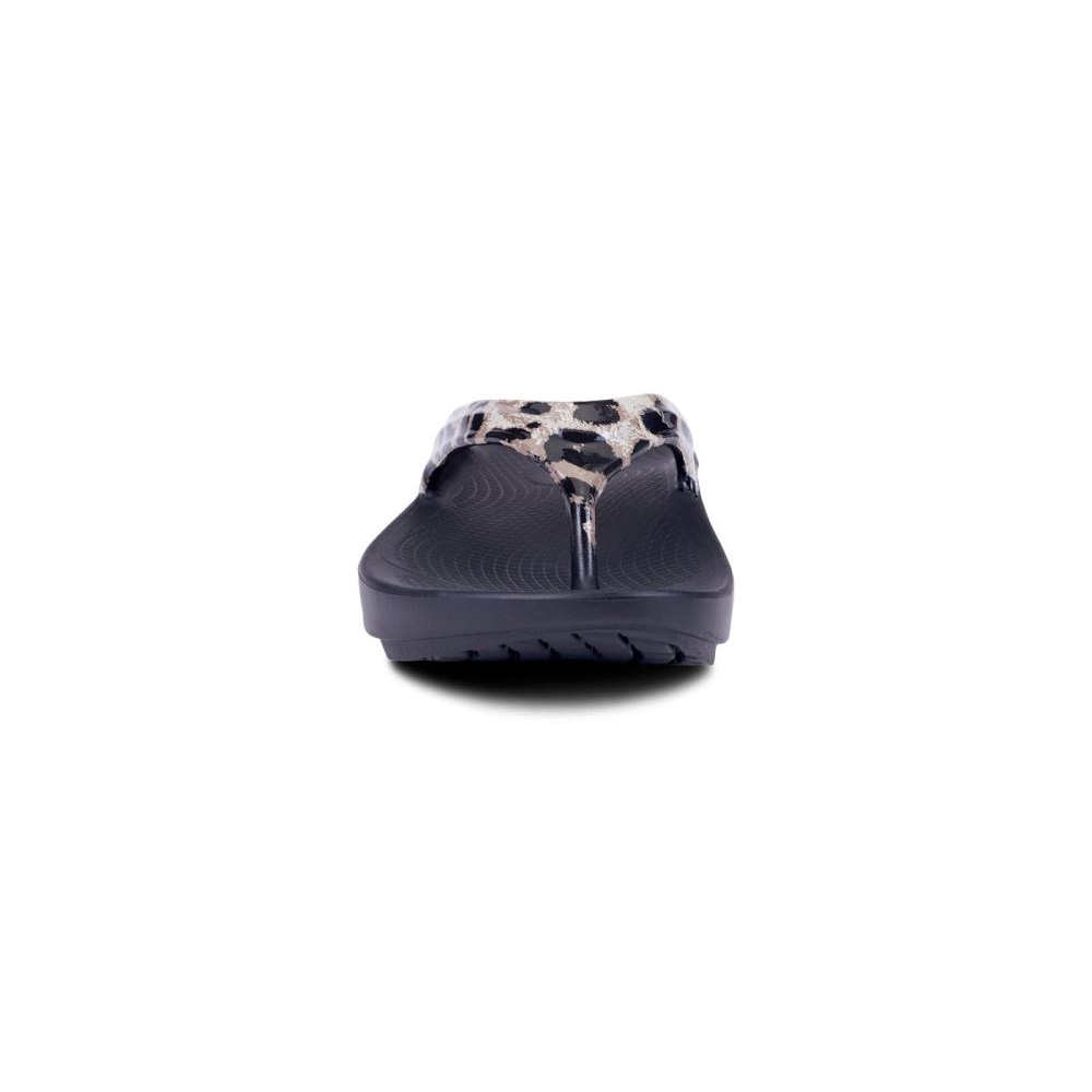 OOFOS Women's OOlala Limited Sandal - Cheetah