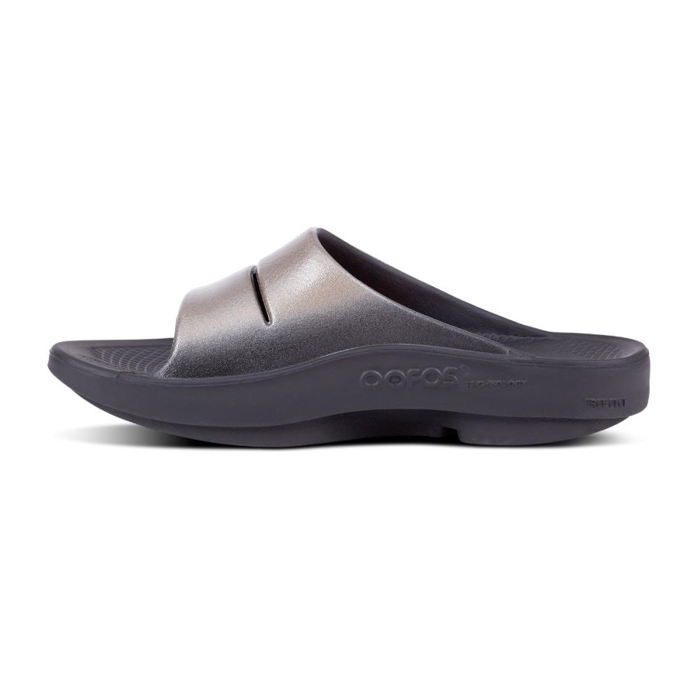 OOFOS Women's OOahh Luxe Slide Sandal - Latte