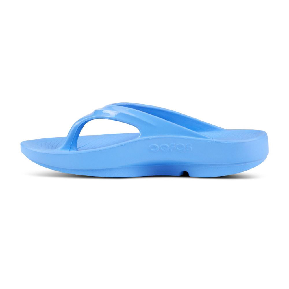 OOFOS Women's OOlala Sandal - Light Blue