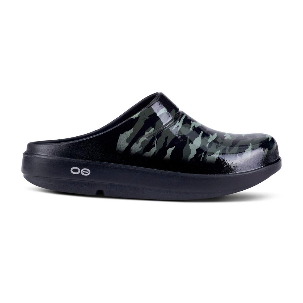 OOFOS Women's OOcloog Limited Edition Clog - Green Camo