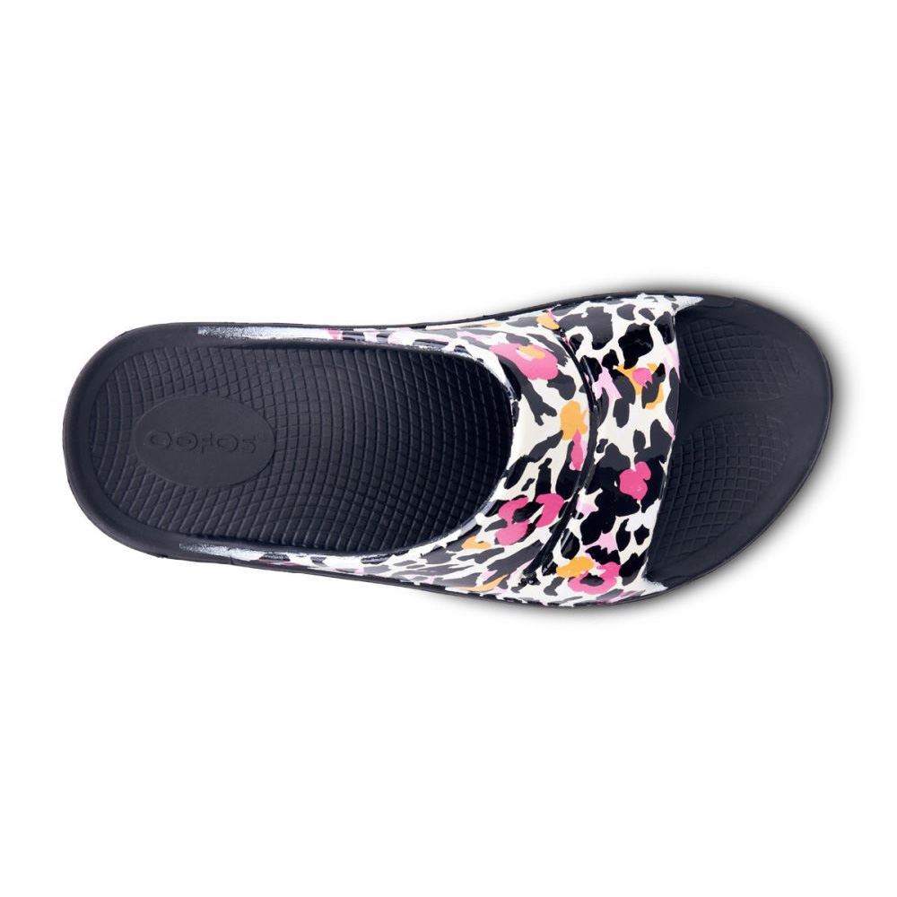 OOFOS Women's OOahh Luxe Slide Sandal - Tiger Lily