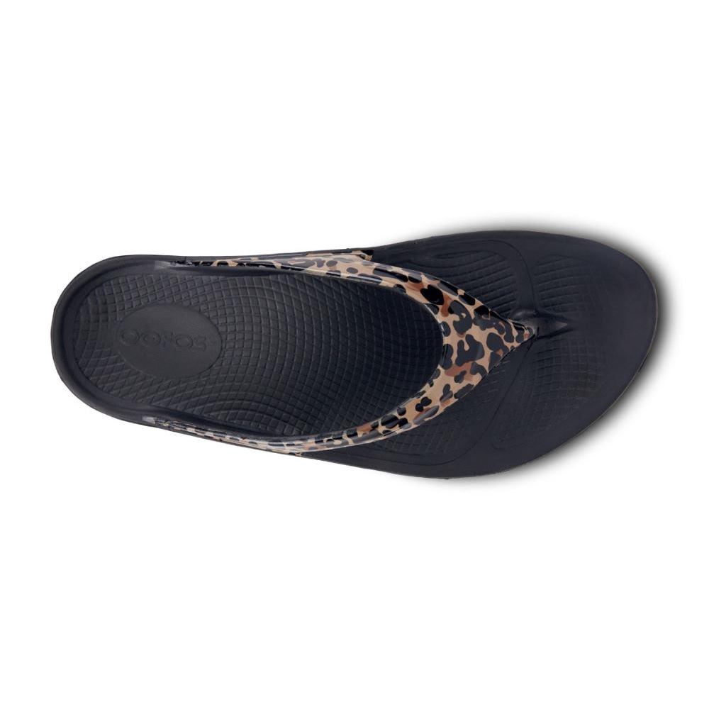 OOFOS Women's OOlala Limited Sandal - Leopard
