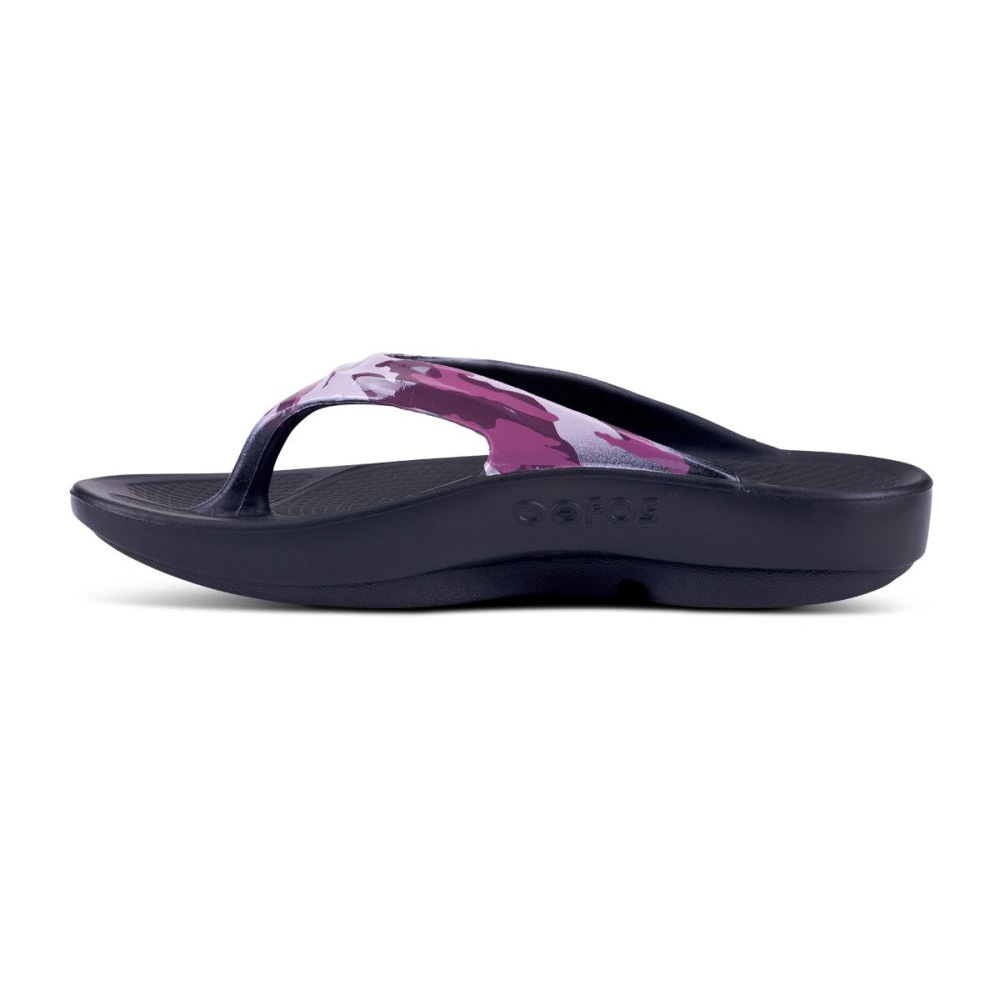 OOFOS Women's OOlala Limited Sandal - Purple Camo